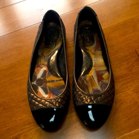 Born Shoes - Born Black and Bronze Flats Size 8.5